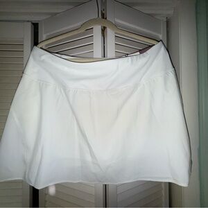 Calia White Mid-Rise Performance Skort NWT